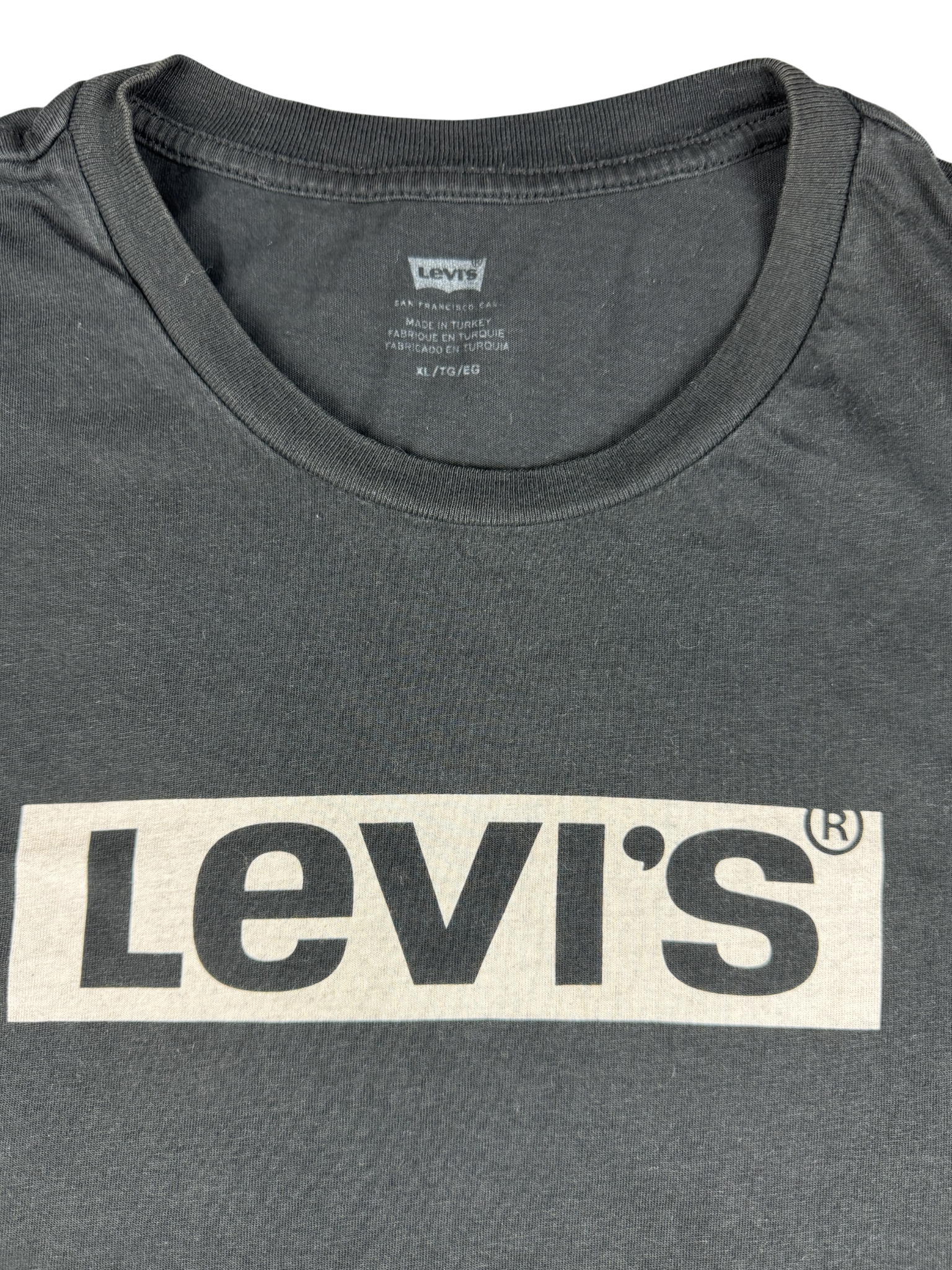 Levis Tee (XL)